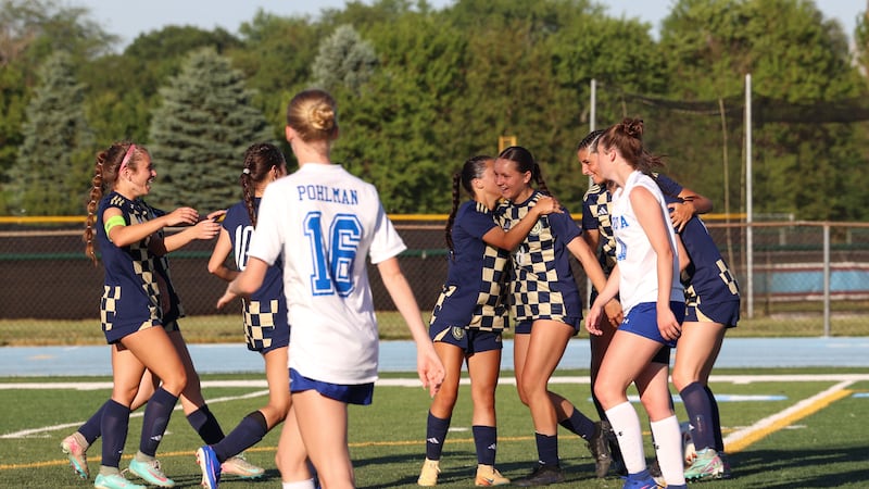 Photos: Lemont defeats Geneva 3-0 in Supersectional girls soccer