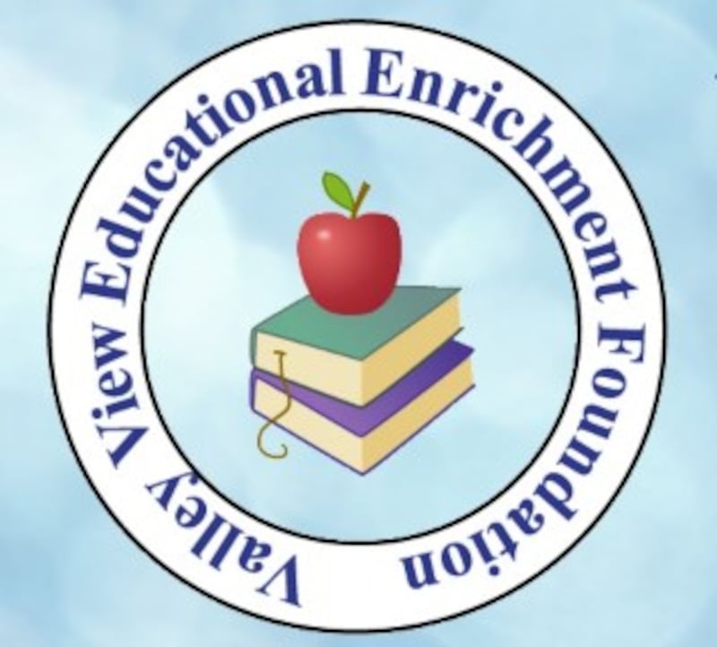 The Valley View Educational Enrichment Foundation generates funds for grants that benefit Valley View School District 365U students and teachers.