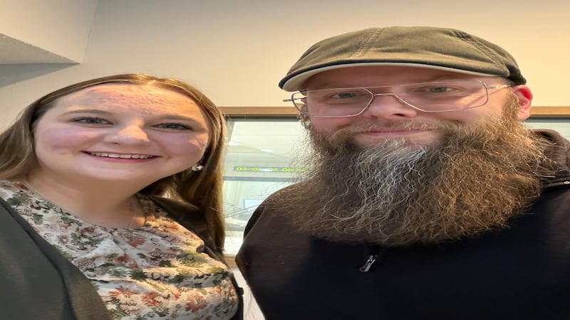 Shaw Local Radio Podcast: Talk-Line with Brandon Clark interviews Courney Ligtenberg about private banking