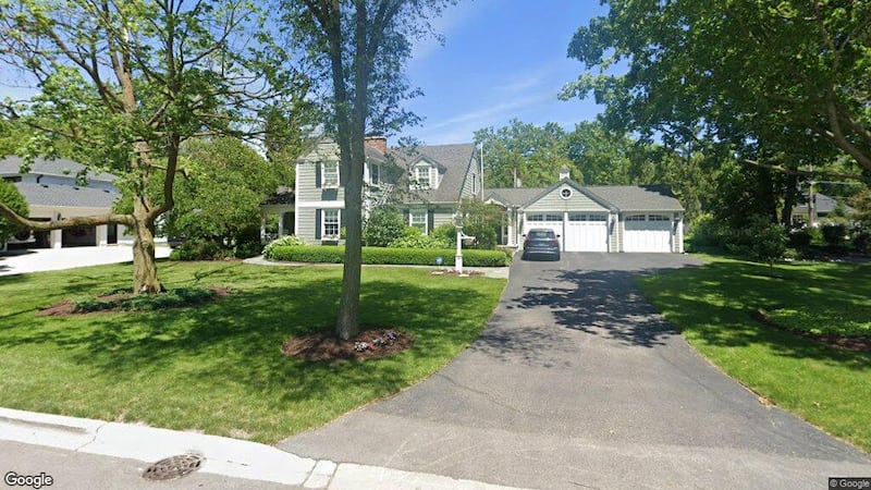 Single-family home in Barrington built in 1928 sells for $885,000