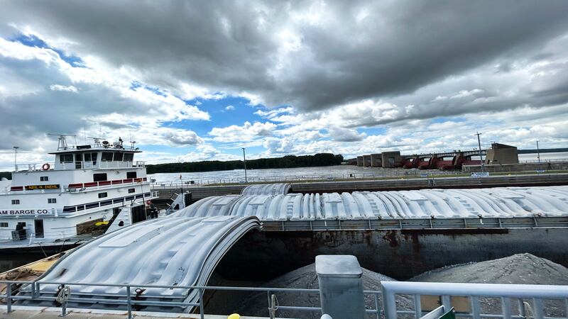 Photos: Barges move up the Mississippi River near Fulton