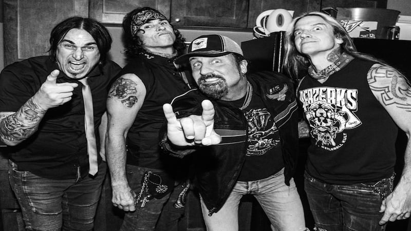 Jackyl rocks Hollywood Casino Joliet June 5