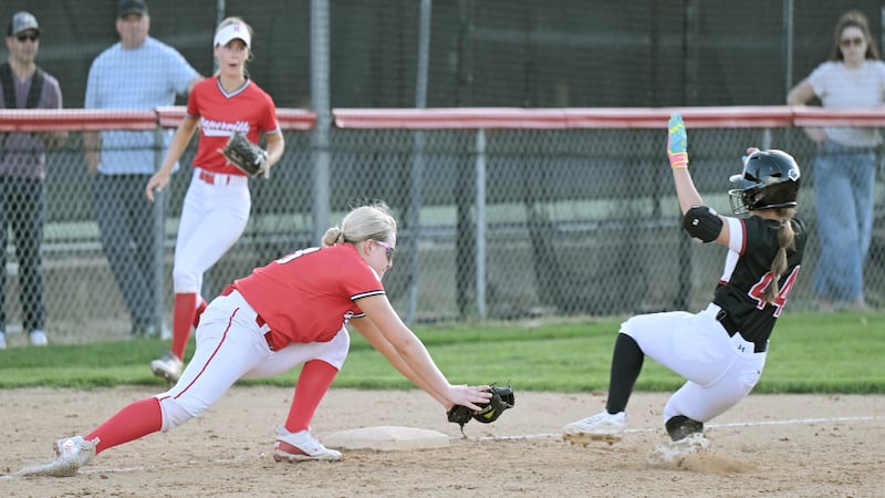 Naperville Central rallies, Avery Miller closes down Benet for 8-inning triumph