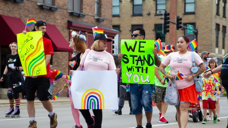 5 Things to Do: Ottawa Family Pride Fest, Sunday with Elvis Presley, Flag Day concert this weekend