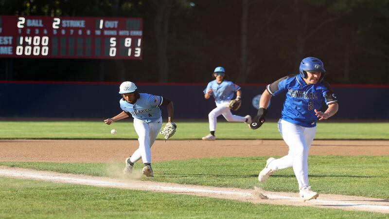Photos: Kankakee vs. Clifton Central, baseball