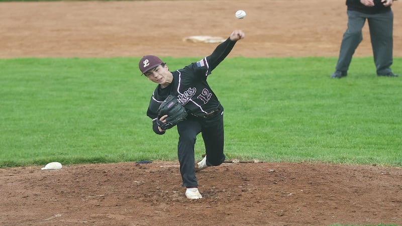 Lockport’s Anthony Farina fires three-hit gem to defeat Lincoln-Way Central