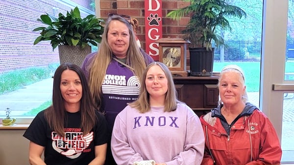 Streator’s Madelyn Martin chooses Knox College track and field