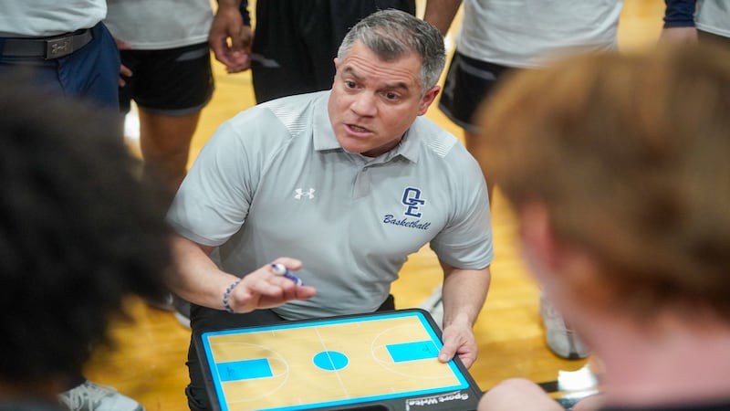 Oswego East boys basketball coach Ryan Velasquez resigns after nine seasons 