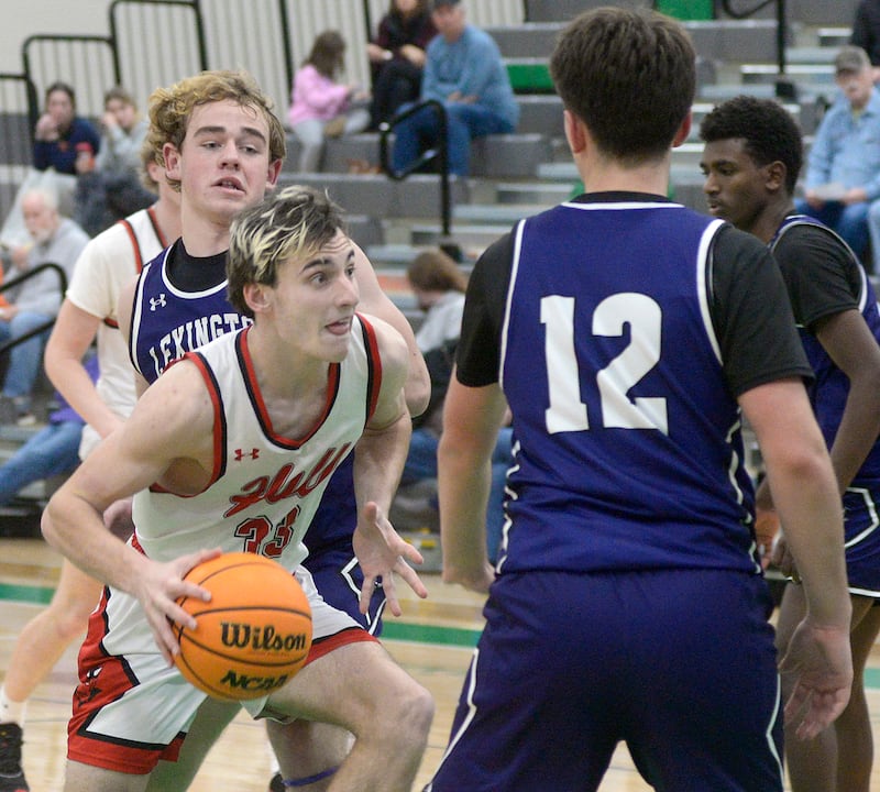 Hall’s Branden Curran drives to the basket past the Lexington defense in the fourth quarter Friday during the semifinals of the Shipyard Showdown hosted by Seneca High School.
