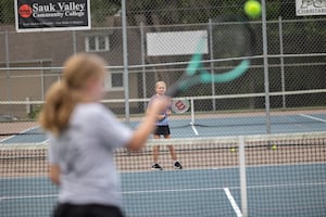 Dixon Park District raising funds for Emma Hubbs Tennis Courts resurfacing project