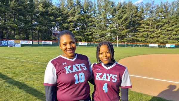 Kankakee completes dominant conference sweep of Thornridge with 11-0 win