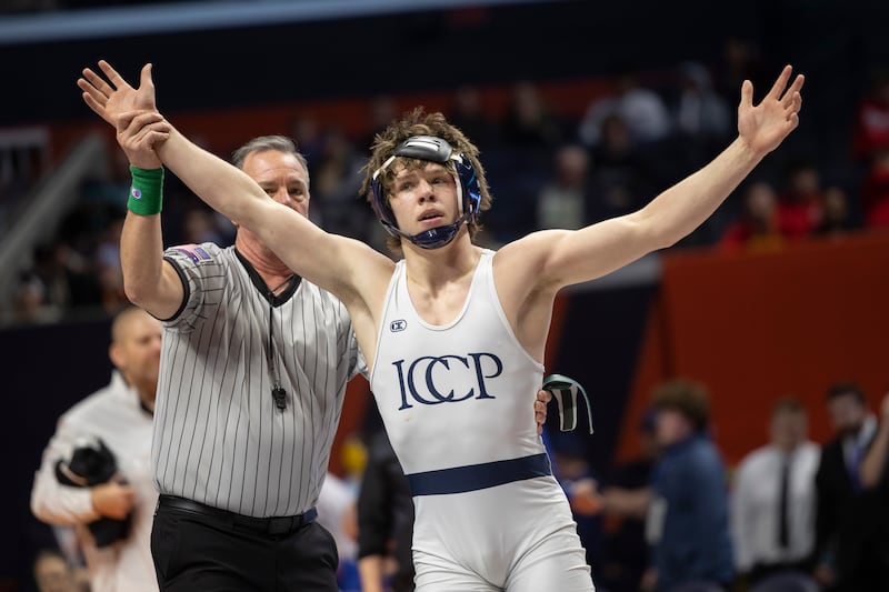 IC Catholic’s Aiden Arnett wins the 2A 150 pound title Saturday, Feb. 21, 2026, at the IHSA wrestling finals in Champaign.
