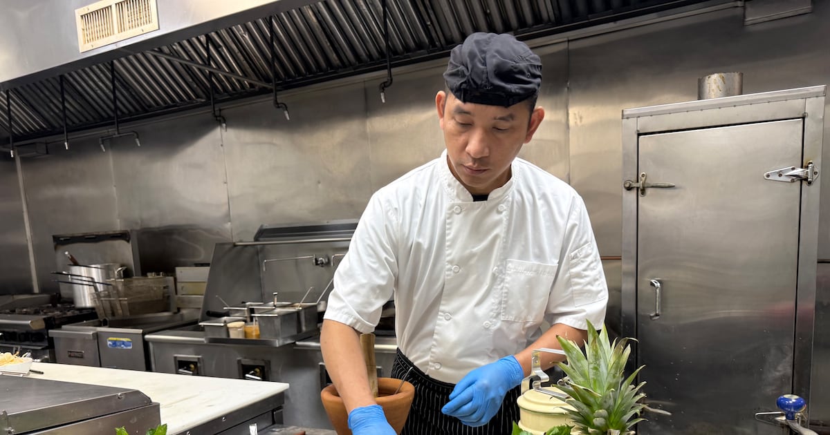 featured image for post Thai restaurant takes over space of beloved, shuttered Chinese eatery in Crystal Lake