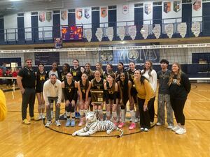 Joliet West wins fourth consecutive regional championship with sweep of Yorkville