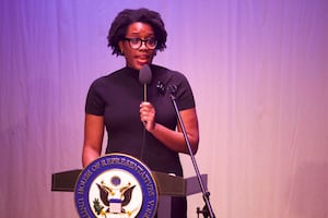 Rep. Underwood has ‘serious concerns’ after getting look inside  Broadview ICE facility