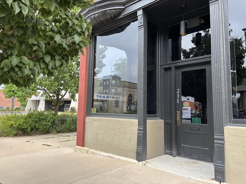 Misfits opened at the former Corner 230, located at 230 W. Madison St. Owned by Matt Palia and Claire Coffey, the fast-casual restaurant aims to offer classic options on its menu, as well as healthier options and those that step outside the box.