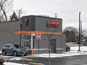 New Dunkin’ drive-thru opens in Oswego