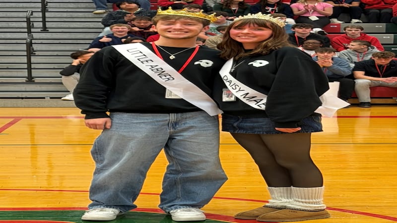 La Salle-Peru High School crowns Sadie Hawkins Dance royalty