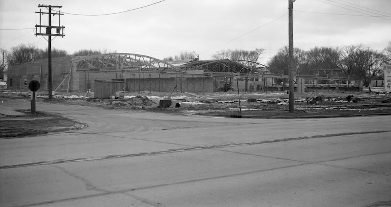 The new Jewel Store on Sycamore Road in DeKalb being built in February for its August 1960 opening.