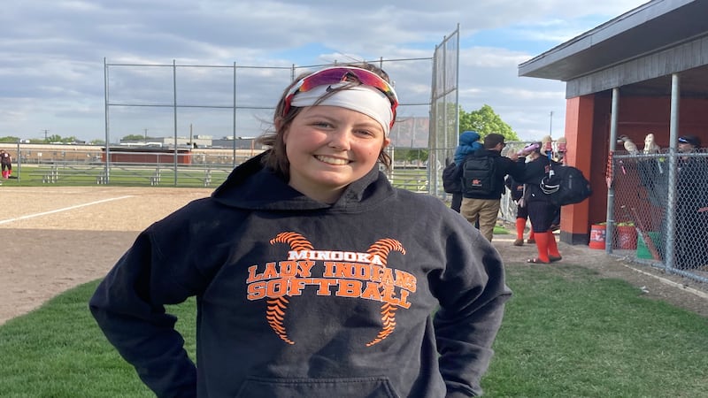 Minooka handles Bolingbrook on special night for junior Brea Murphy