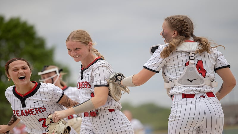 Photos: Morrison and Fulton square off in Class 1A softball regional final
