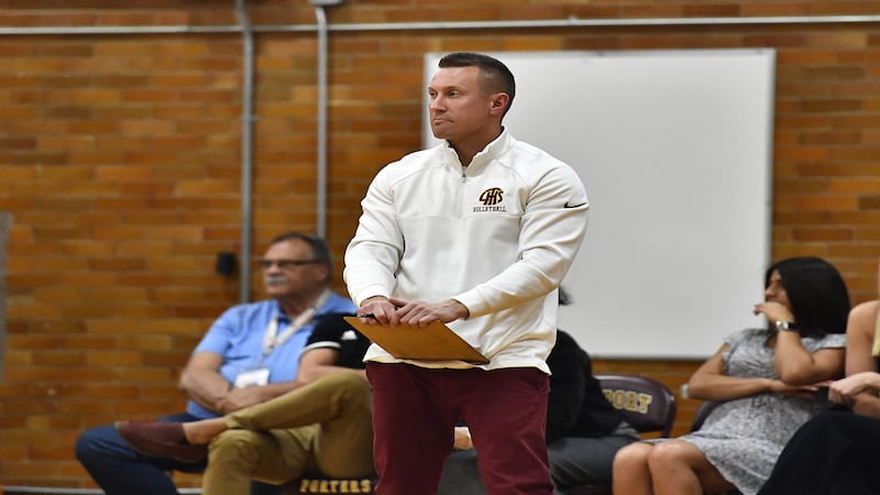 Lockport finding success while rebuilding: Herald-News Boys Volleyball Notebook