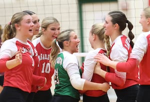 Photos: L-P sweeps Morris in Class 3A Sectional volleyball