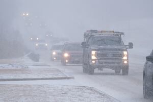 Northern Illinois will see snow, slick roads starting Tuesday and again on New Year’s Eve