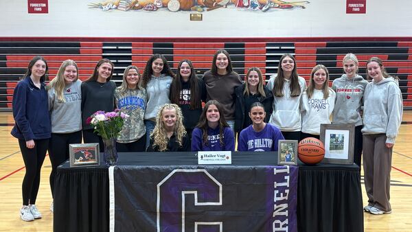 Forreston’s Vogt signs to play basketball at Cornell College