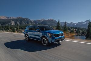 Kia Sorento Hybrid SX delivers big on efficiency, premium practicality, value