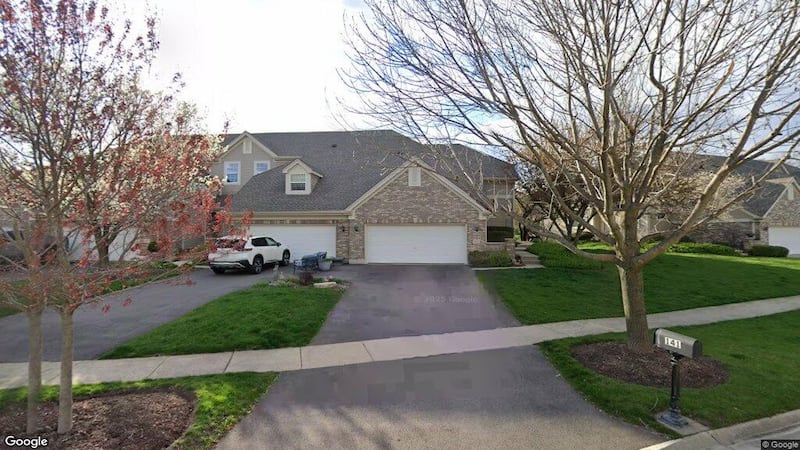 Single-family home sells for $359,000 in Oswego