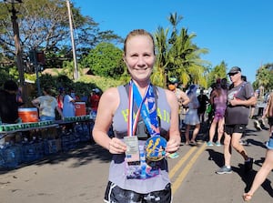 Shaw Local Radio Podcast: Talk-Line with Brandon Clark interviews local marathon runner Sandy Lightner