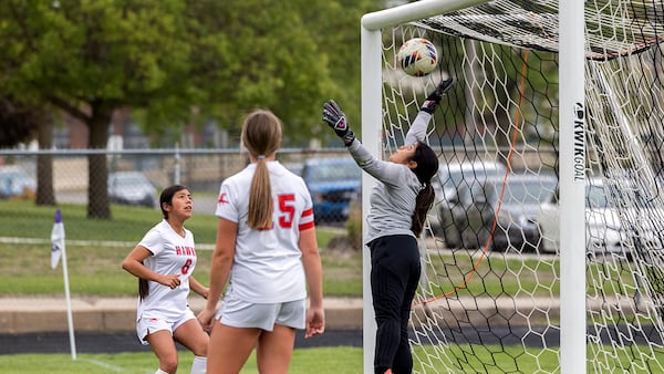 Oregon’s Mili Zavala, Jaqlynn Rufer step up in 1-0 girls soccer win at Dixon