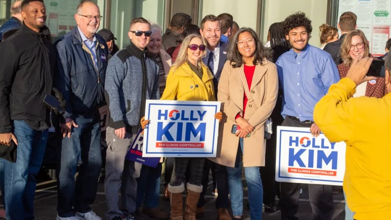 Comptroller Susana Mendoza endorses Holly Kim to be her successor