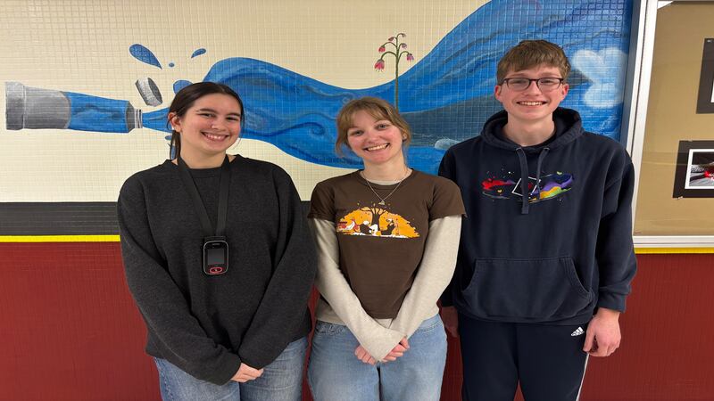 3 Batavia High seniors selected for prestigious statewide art exhibition in Chicago