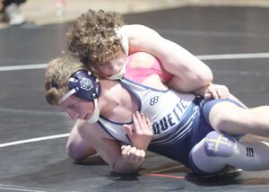 Bradley-Bourbonnais tops Marquette 41-22 on the mat
