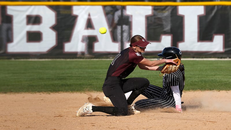 Photos: Crystal Lake Central vs. Prairie Ridge girls softball