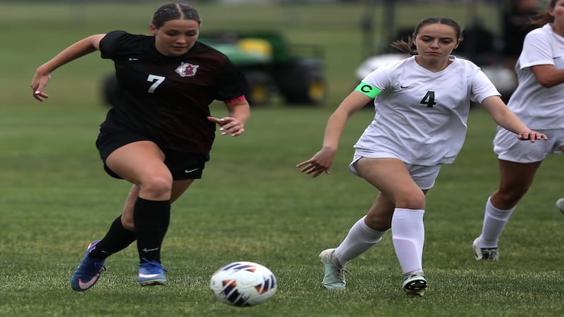 Photos: Prairie Ridge vs. Crystal Lake South, Class 2A Crystal Lake Central Regional semifinal