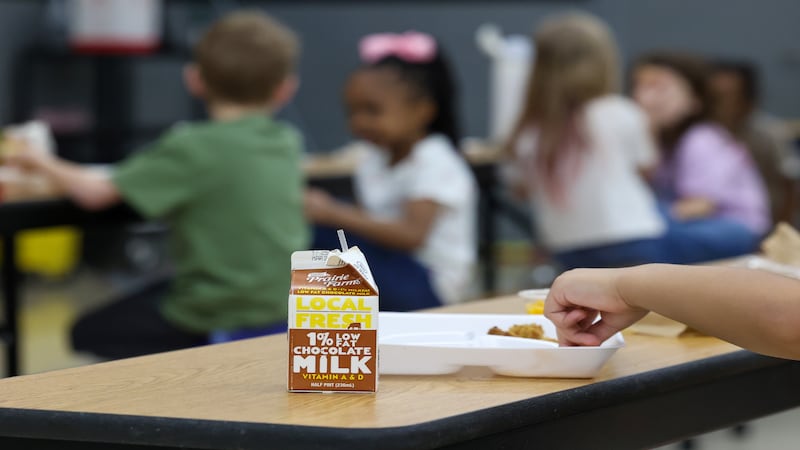 Bourbonnais School District 53 applying for free meal program