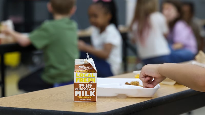 Bourbonnais School District 53 applying for free meal program