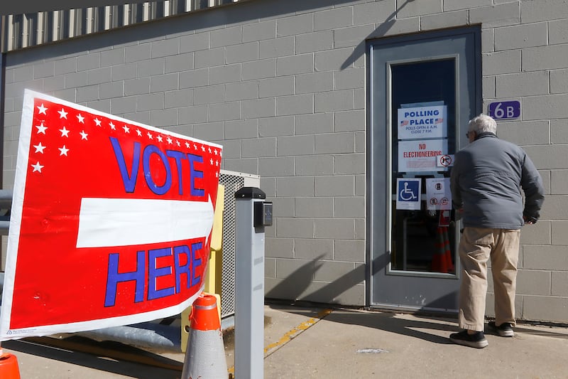 A voter walk into the Algonquin Township Office at 3702 Route 14 in Crystal Lake, to vote on Tuesday, Feb. 25, 2025, in the Republican primary election.