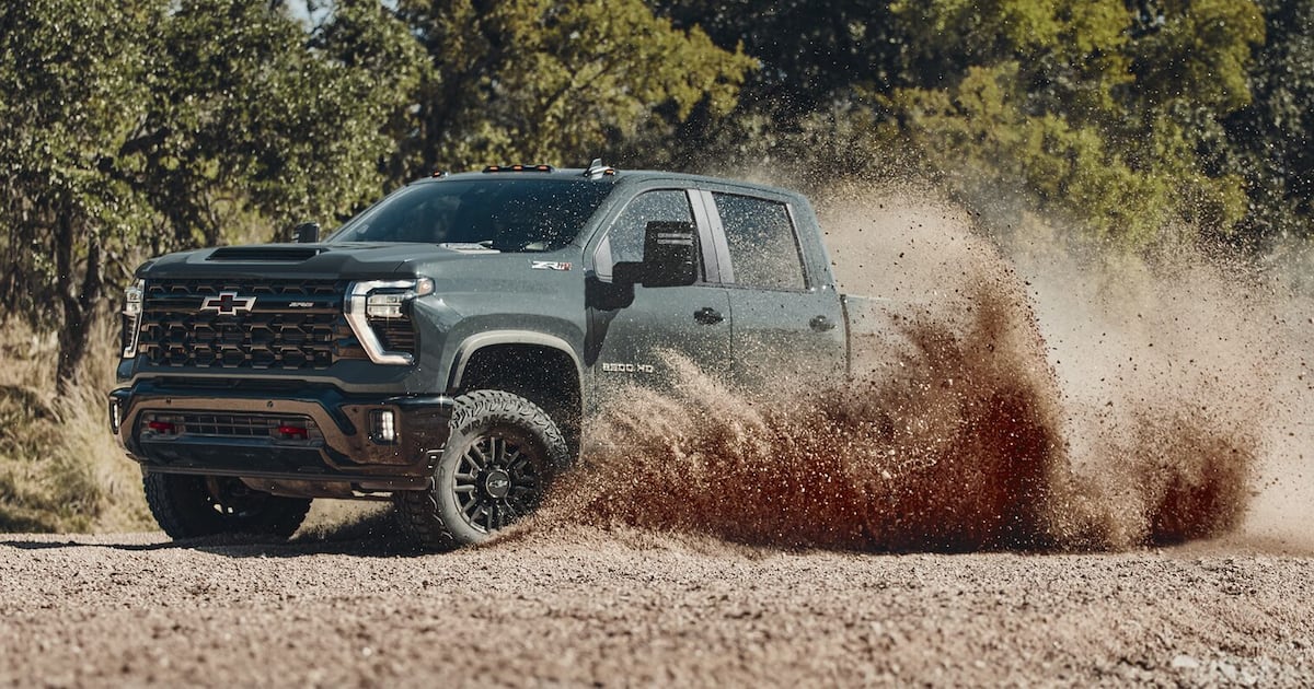 Chevrolet Silverado 1500 High Country 4WD offers premium-level comfort with big-truck capabilities