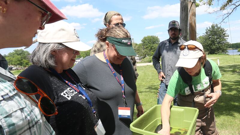 Photos: Tribal Nations learn mussel conservation, ecology from scientists at Starved Rock Marina