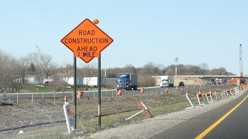 Expect delays: Lane on I-80 at Center Street in Joliet closed