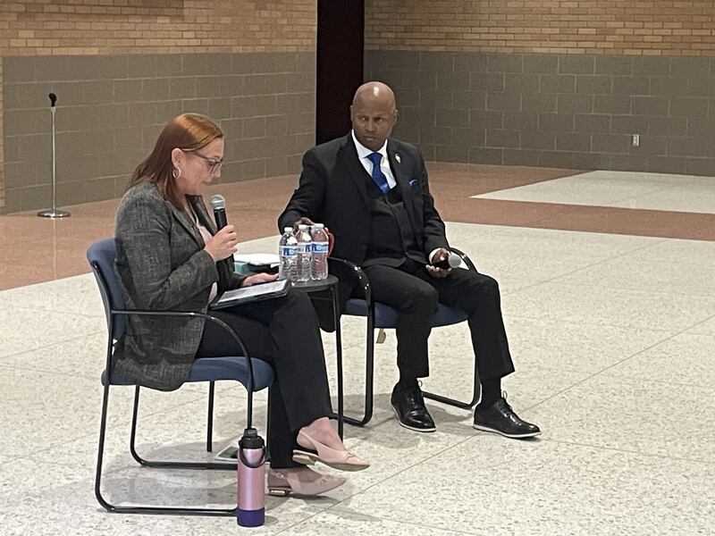 Regulation of data centers? It's coming, Illinois House Speaker Emanuel "Chris" Welch (right) said Tuesday, Sept. 9, 2025, at a La Salle town hall hosted by state Rep. Amy "Murri" Briel (left).