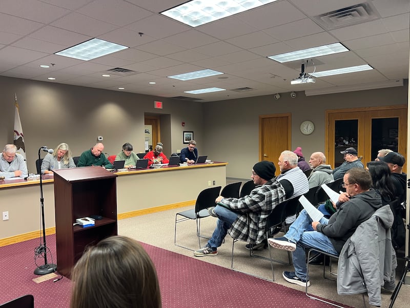 At least 20 people attended the Sycamore City Council meeting on Dec. 15, 2025, but none spoke during the meeting's public comment period.