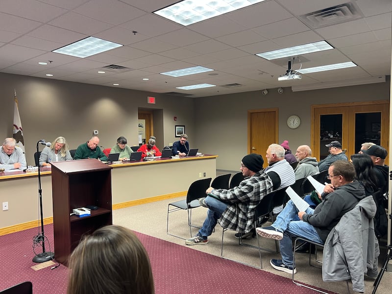 At least 20 people attended the Sycamore City Council meeting on Dec. 15, 2025, but none spoke during the meeting's public comment period.