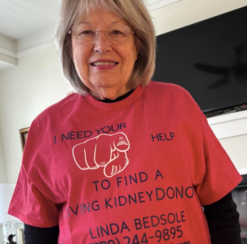 Former Crystal Lake resident Linda Bedsole has been searching for a kidney donation for over three years, as her kidneys are now functioning at 12%.