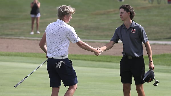 Photos: 2025 IHSA Class 2A Crystal Lake South Boys Golf Regional
