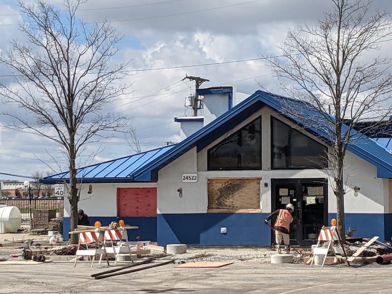 Plans for a Japanese restaurant to open in the former Larry’s Diner in Plainfield continue to move forward.
At the April 6 Plainfield Village Board meeting, village trustees unanimously approved a liquor license for Sushi UNI.
